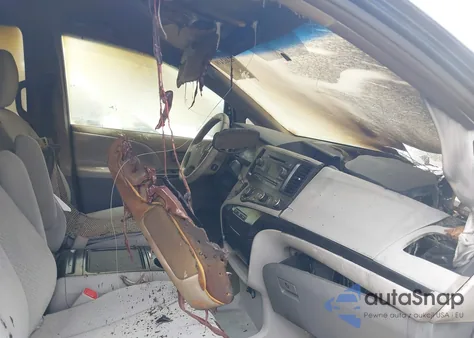 2012 Toyota Sienna Le V6 8 Passenger из США, поврежденный, VIN 5TDKK3DC8CS205172